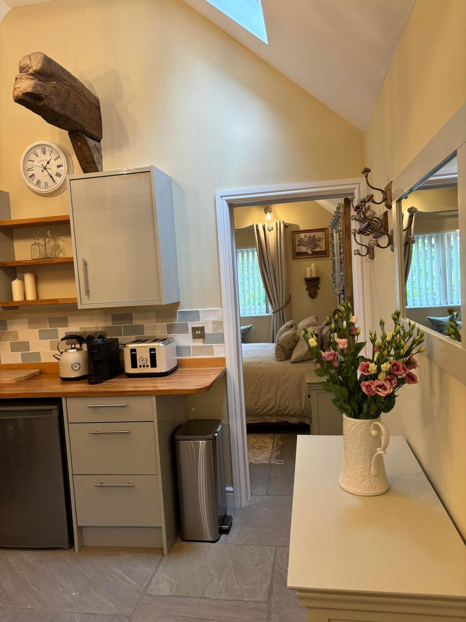 Mulberry House Farm Mulberry Lodge チッペナム エクステリア 写真